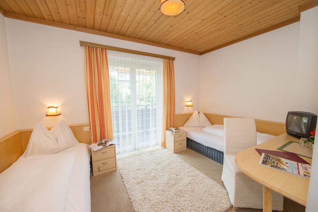 Pension Margarete Zell am See Exterior foto